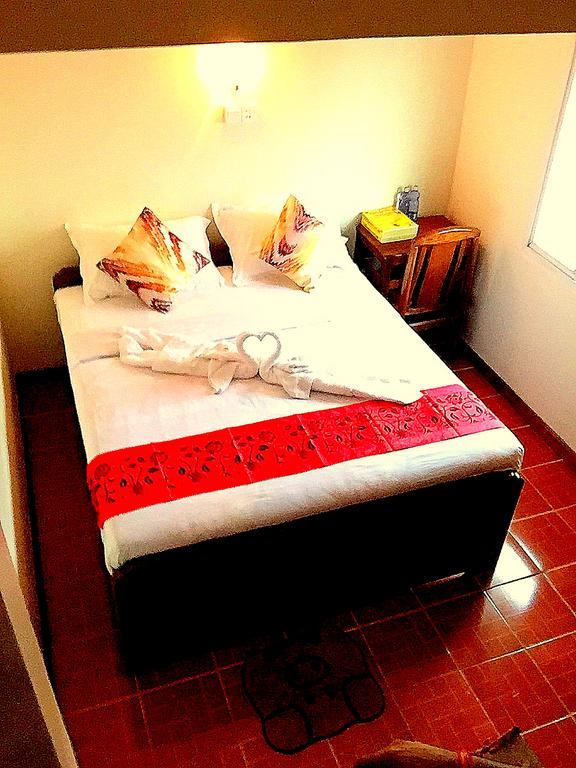 Everest Hotel Γιανγκόν Εξωτερικό φωτογραφία