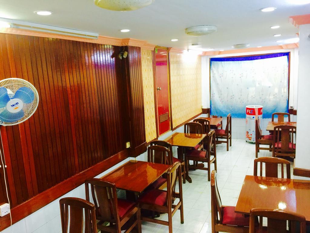 Everest Hotel Γιανγκόν Εξωτερικό φωτογραφία
