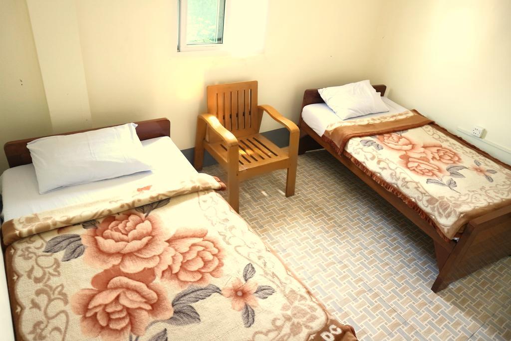 Everest Hotel Γιανγκόν Εξωτερικό φωτογραφία
